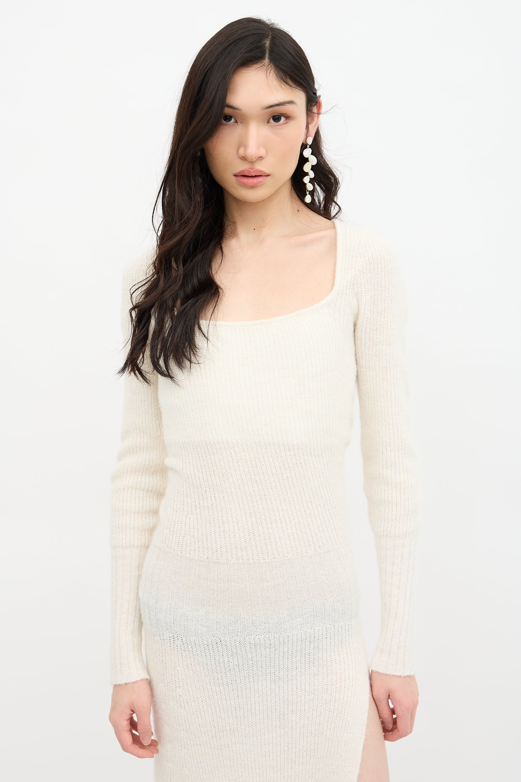 White Jacquemus La Robe Dao Jacquemus Off-White Le Raphia 'La Robe Maille Alca' Maxi Dress White Jacquemus La Robe Dao Jacquemus Off-White Le Raphia 'La Robe Maille Alca' Maxi Dress