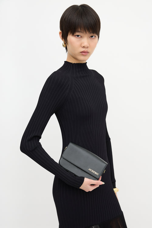 Leather Le Carinu Shoulder Bag