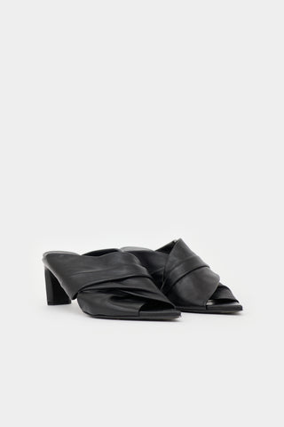 Jil Sander Leather Pointed Mule