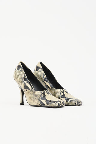 Khaite Embossed Leather Eva Pump