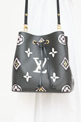 Louis Vuitton Wild at Heart NéoNoé MM Bucket Bag