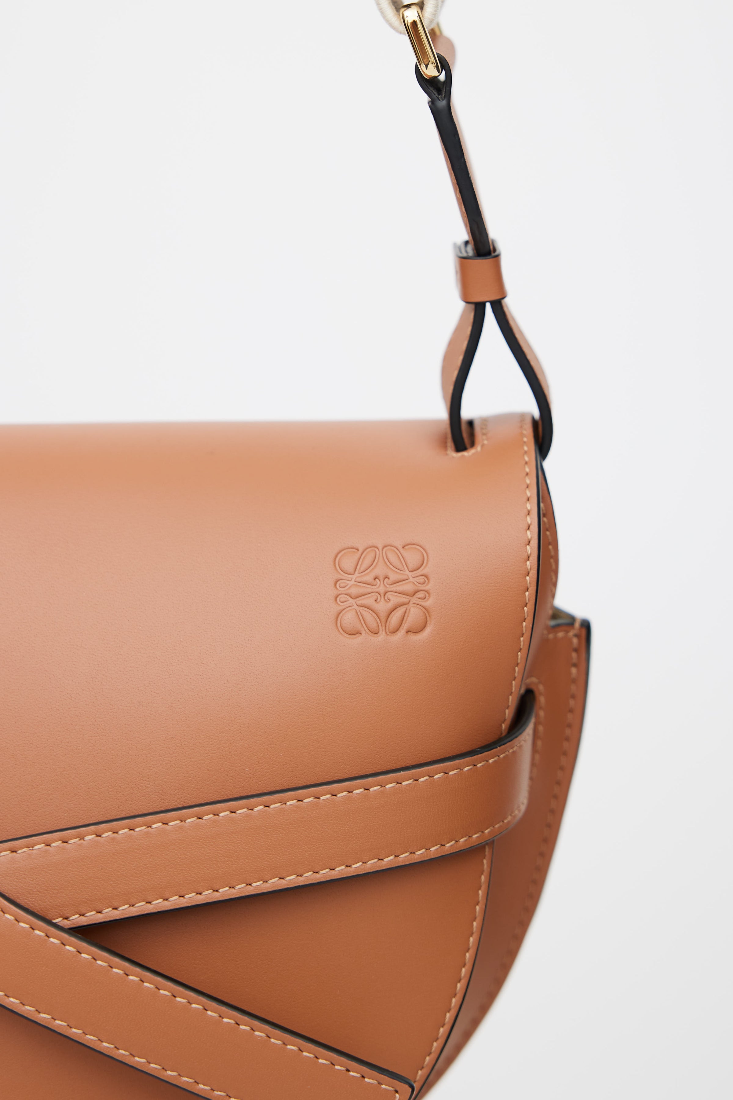 Brown Loewe Gate Pocket Crossbody – Designer Revival