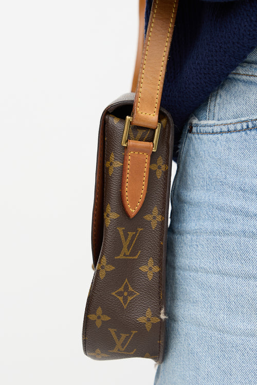 Louis Vuitton 1990 Monogram Saint Cloud Messenger Bag