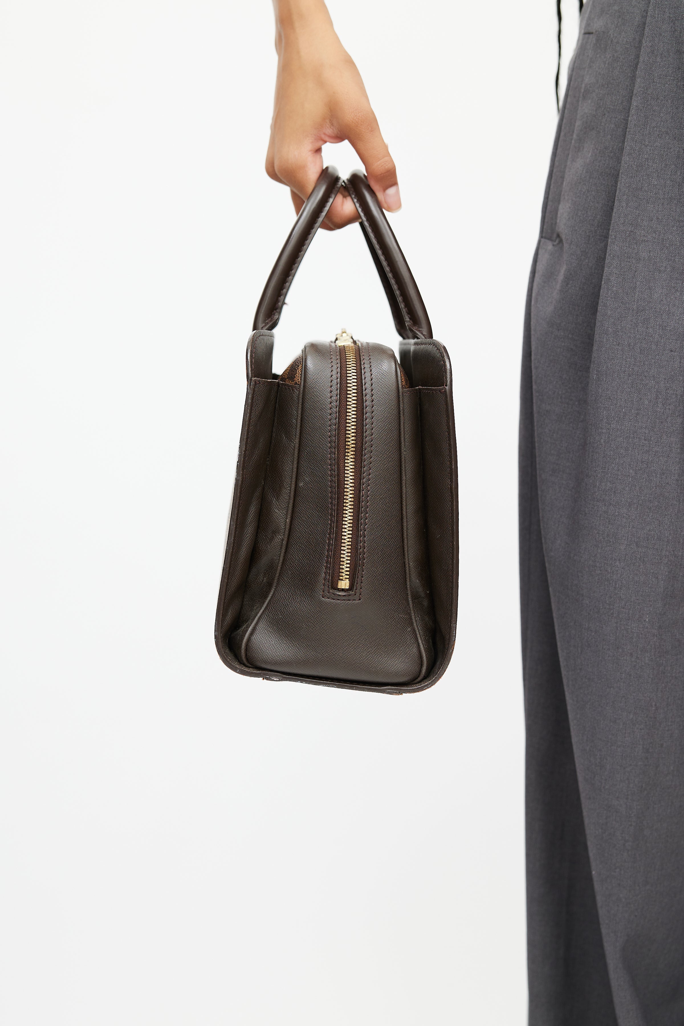 Brown Louis Vuitton Damier Ebene Triana Handbag, AmaflightschoolShops  Revival