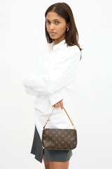 Louis Vuitton 2007 Monogram Canvas Pochette Bag