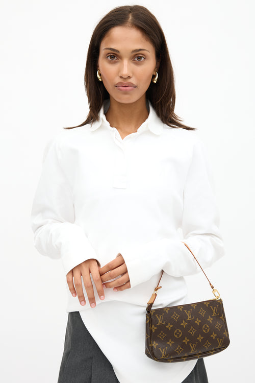 Louis Vuitton 2007 Monogram Canvas Pochette Bag