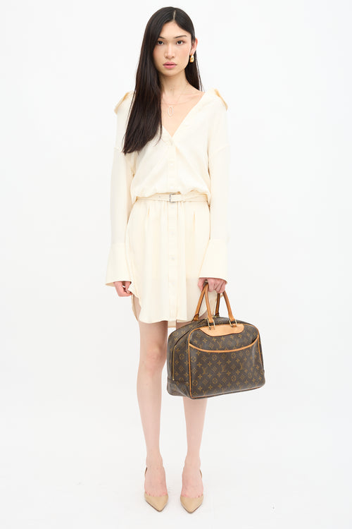 Louis Vuitton 2007 Monogram Deauville Bag