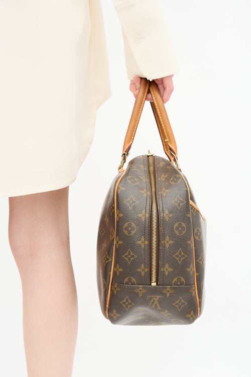 Louis Vuitton 2007 Monogram Deauville Bag