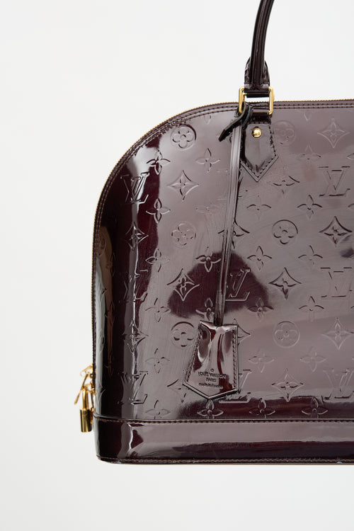 2010 Vernis Alma Bag