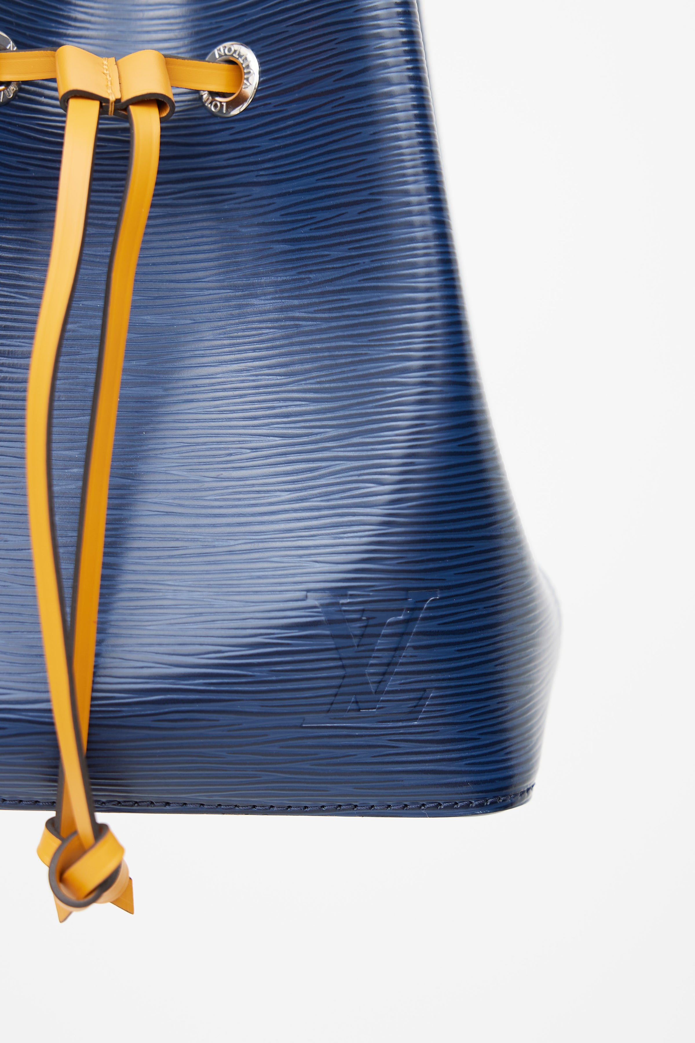 Louis Vuitton Epi Neonoe BB - Black Bucket Bags, Handbags - LOU712164