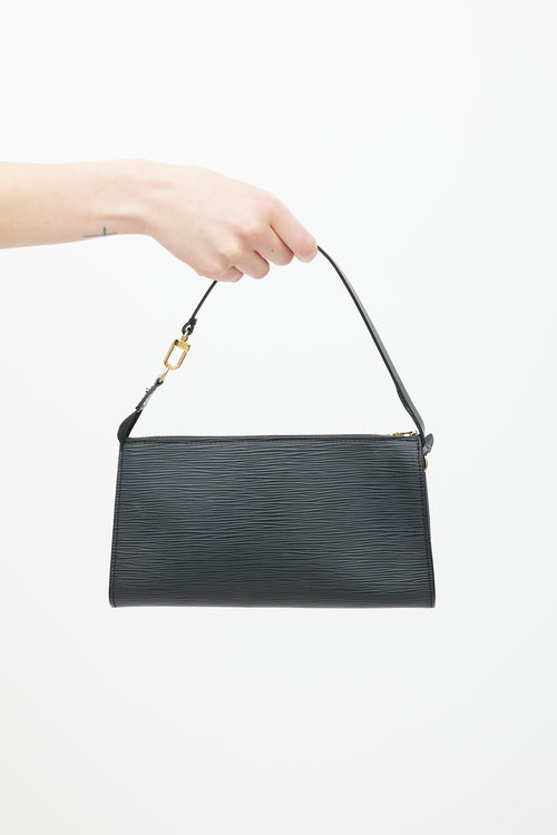 Louis Vuitton Black Epi Leather Pochette Accessoires Clutch