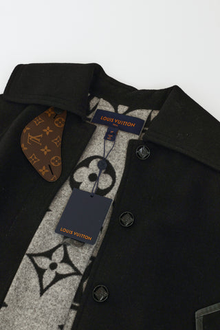 Louis Vuitton // Black Pochette Louise MM Clutch – VSP Consignment