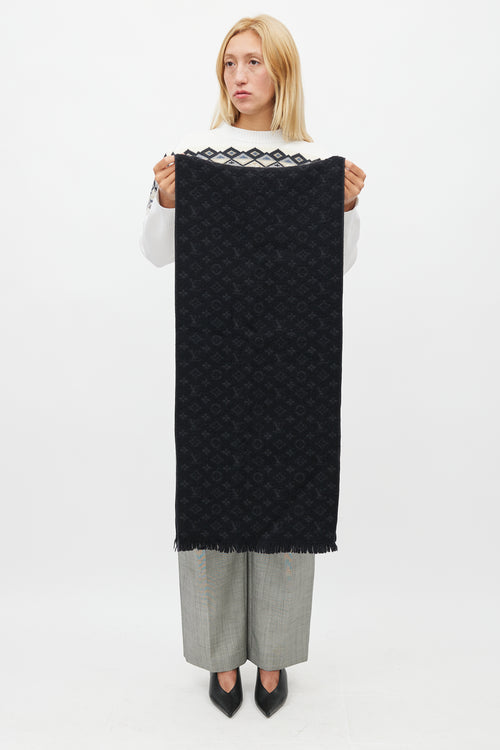 Louis Vuitton Black Wool Monogram Scarf