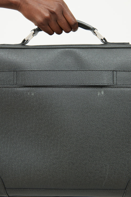 Louis Vuitton Black Taiga Odessa Briefcase