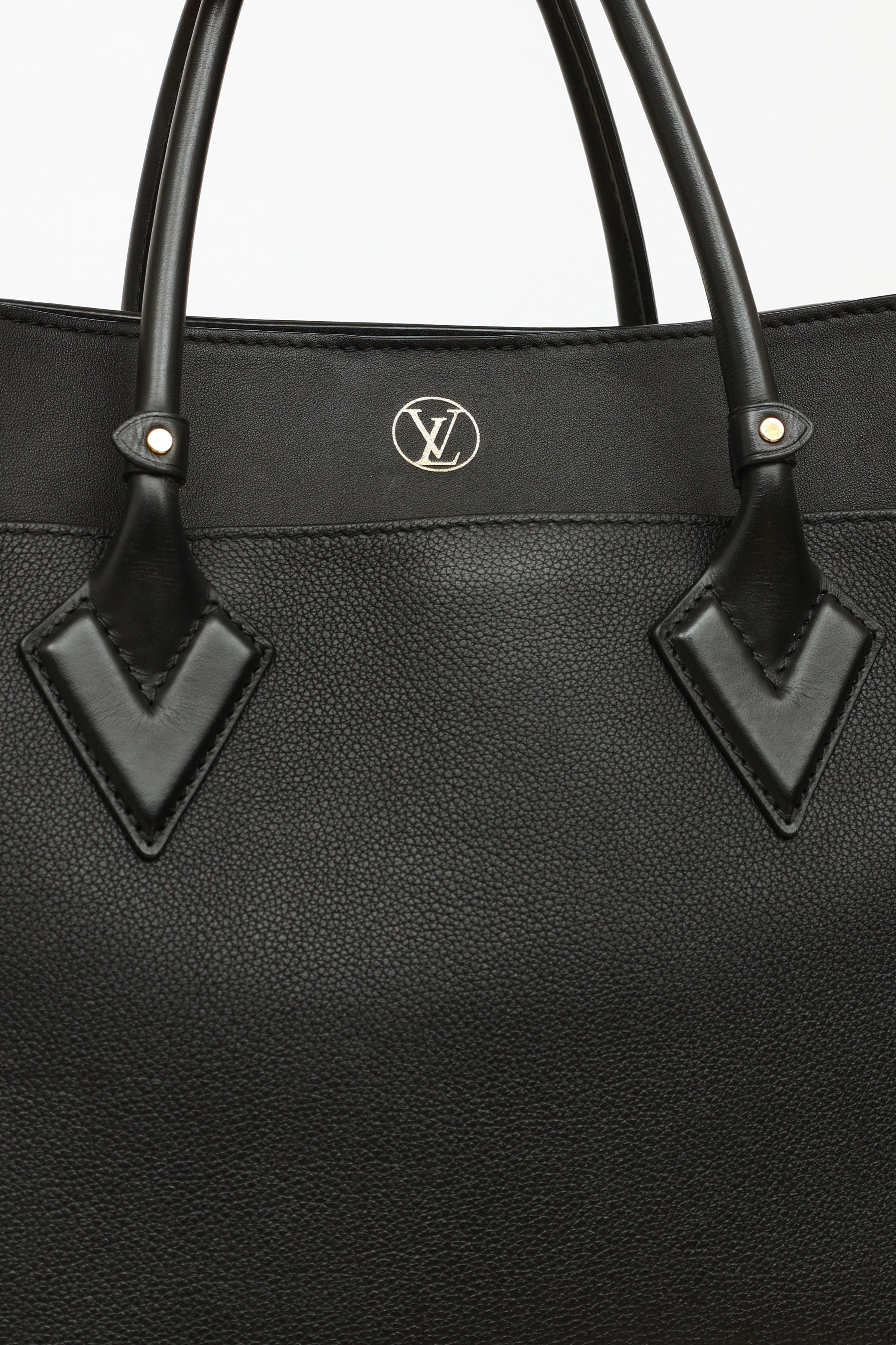 Louis Vuitton On My Side Noir Cowhide Leather Bag