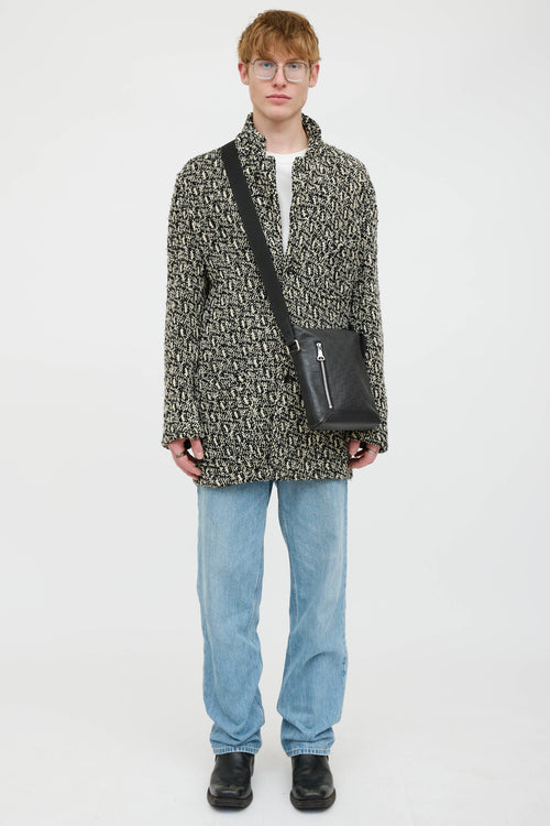 Louis Vuitton Discovery Messenger Bag