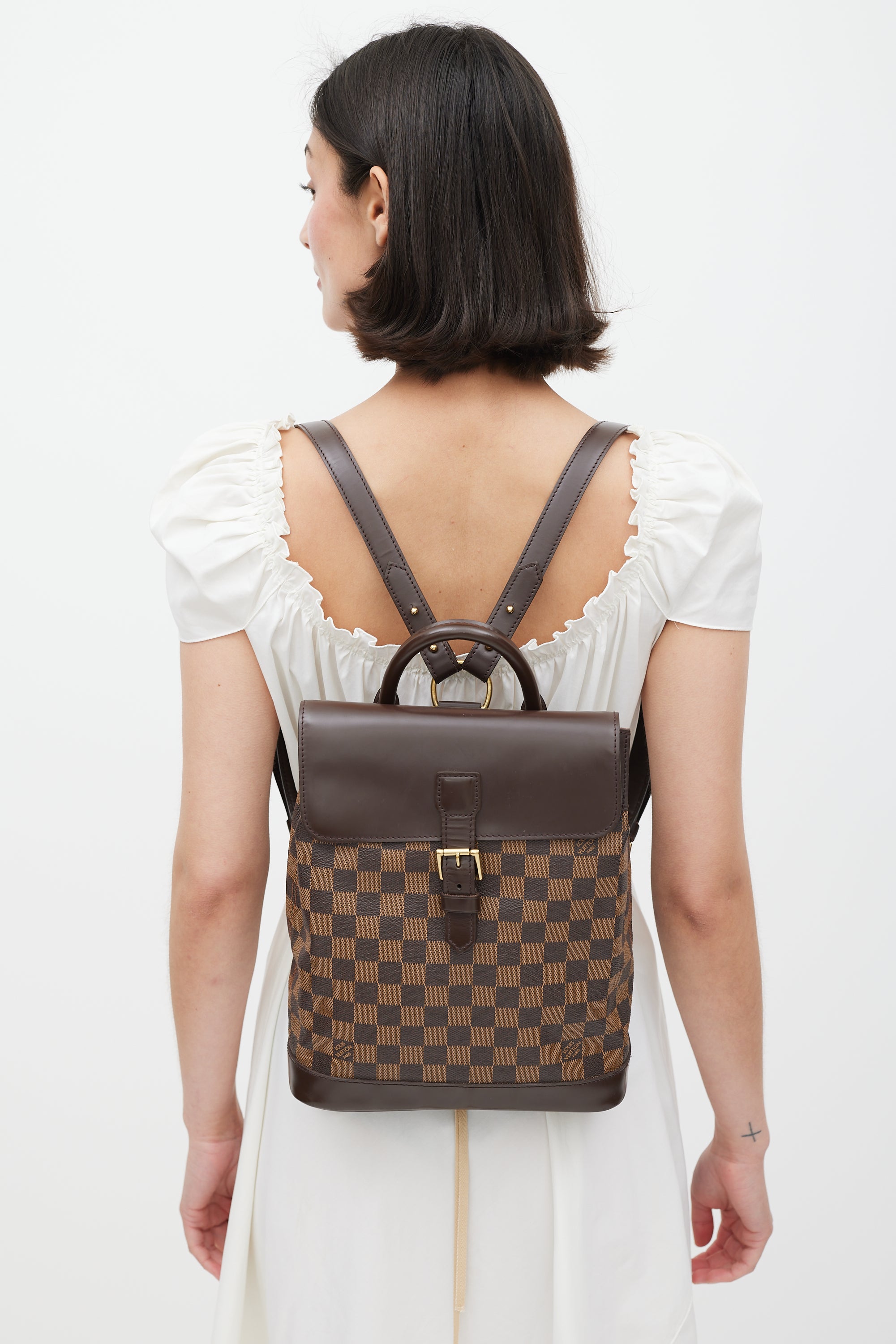 Louis Vuitton // 2000 Brown Damier Ebene Soho Backpack – VSP Consignment Louis Vuitton // 2000 Brown Damier Ebene Soho Backpack – VSP Consignment