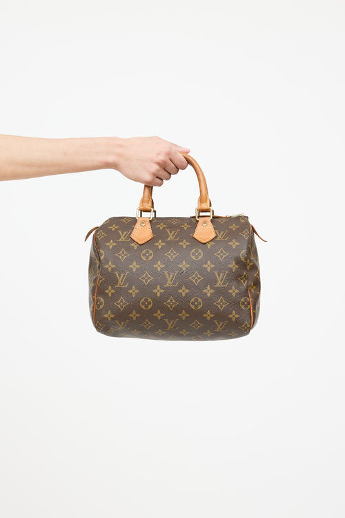 Louis Vuitton 2001 Speedy 25 Monogram Bag