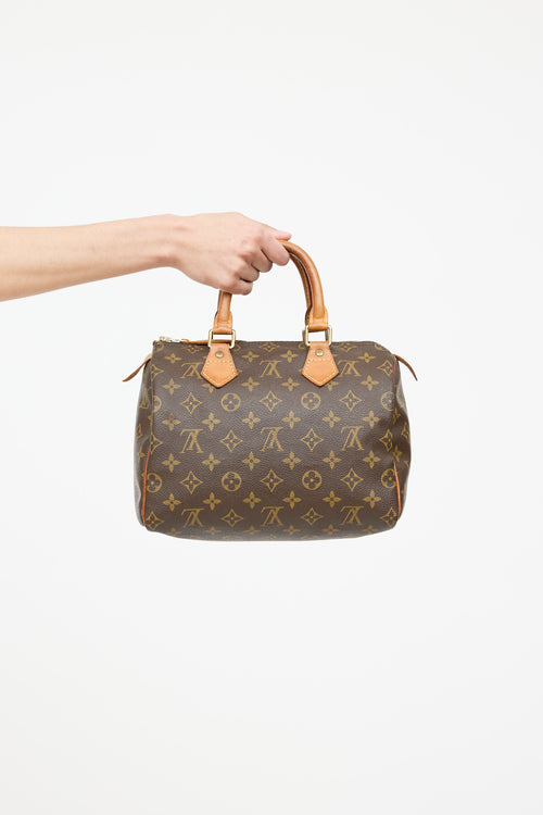 Louis Vuitton 2001 Speedy 25 Monogram Bag