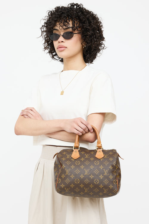 Louis Vuitton 2001 Speedy 25 Monogram Bag