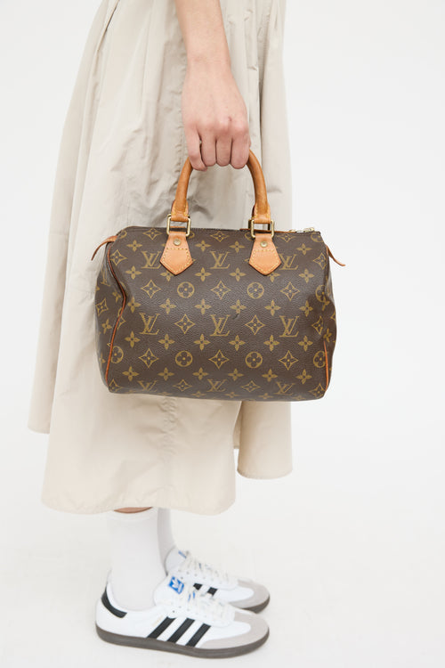 Louis Vuitton 2001 Speedy 25 Monogram Bag