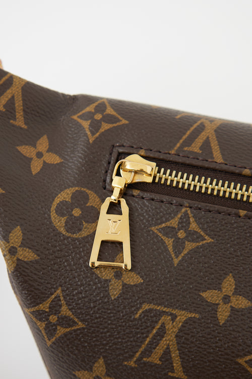 Louis Vuitton Monogram MM Waist Bag