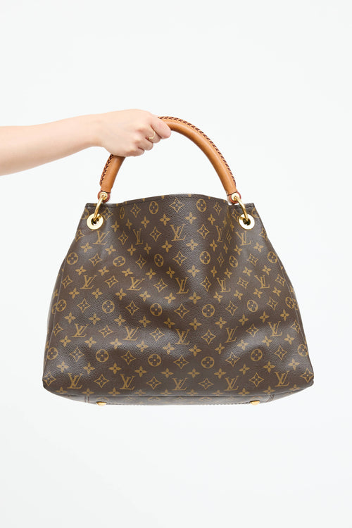 Louis Vuitton Monogram Artsy MM Bag