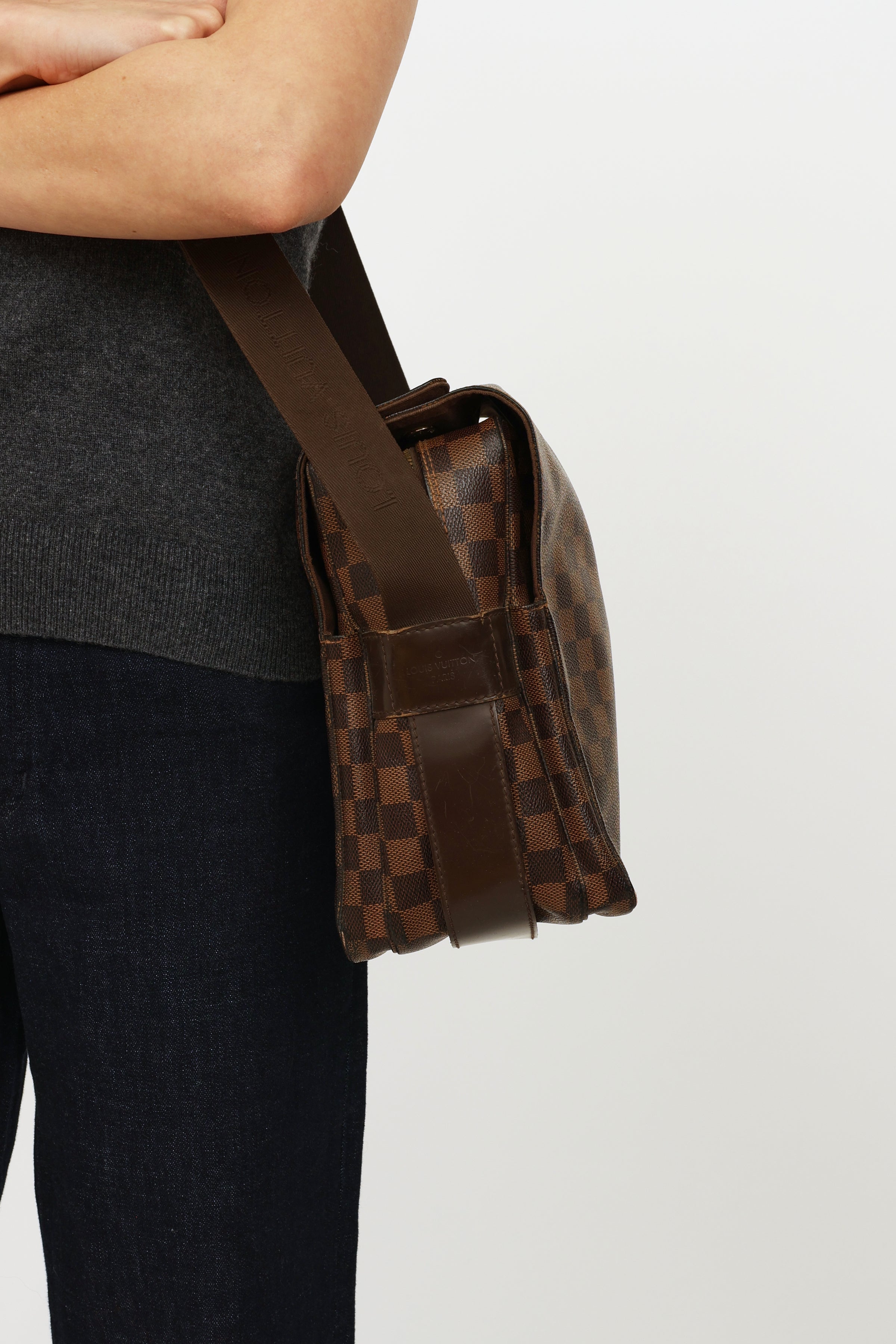 Louis Vuitton Naviglio Shoulder bag 392339
