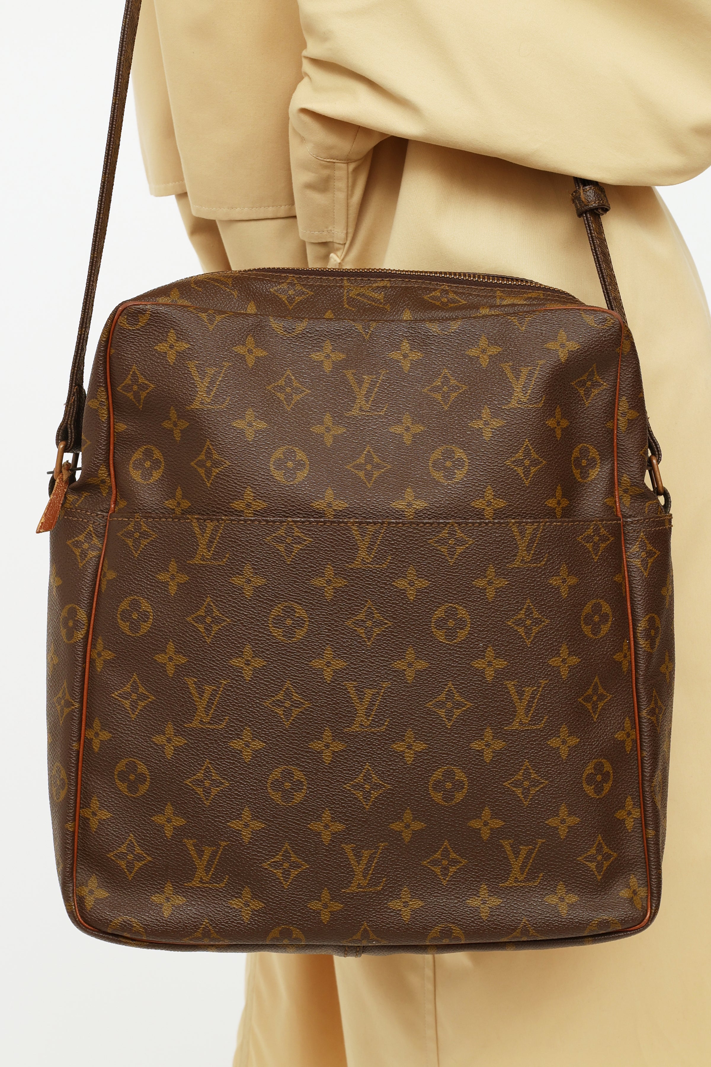 Louis Vuitton: An Online Exclusive: The Marceau Bag