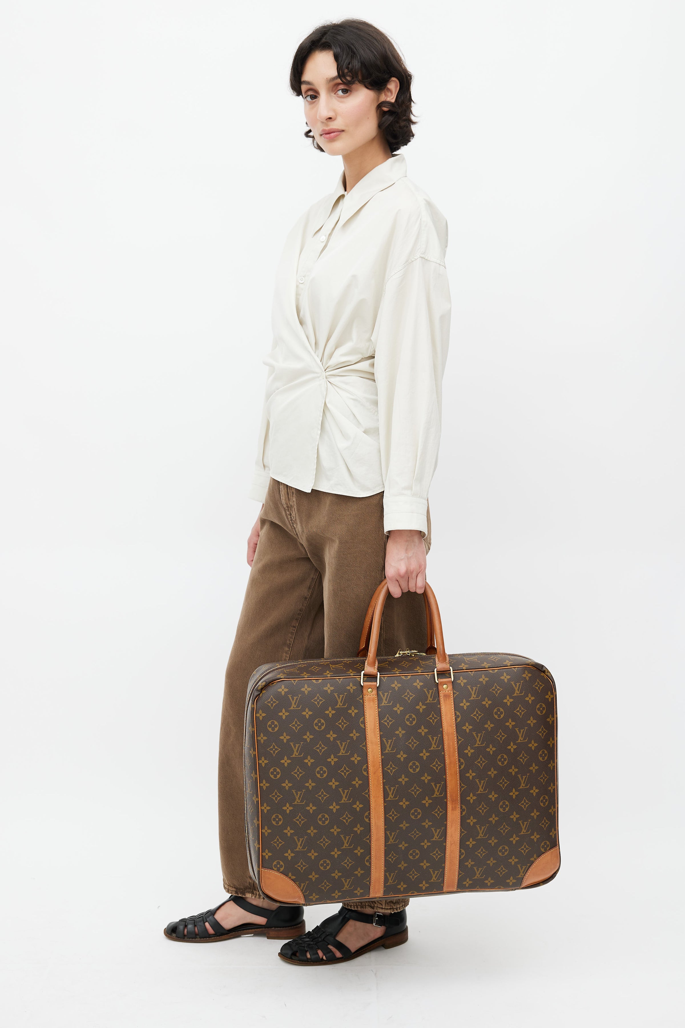 Louis Vuitton 55 SIRUS monogram carry luggage Retails:2440 Our price:1800