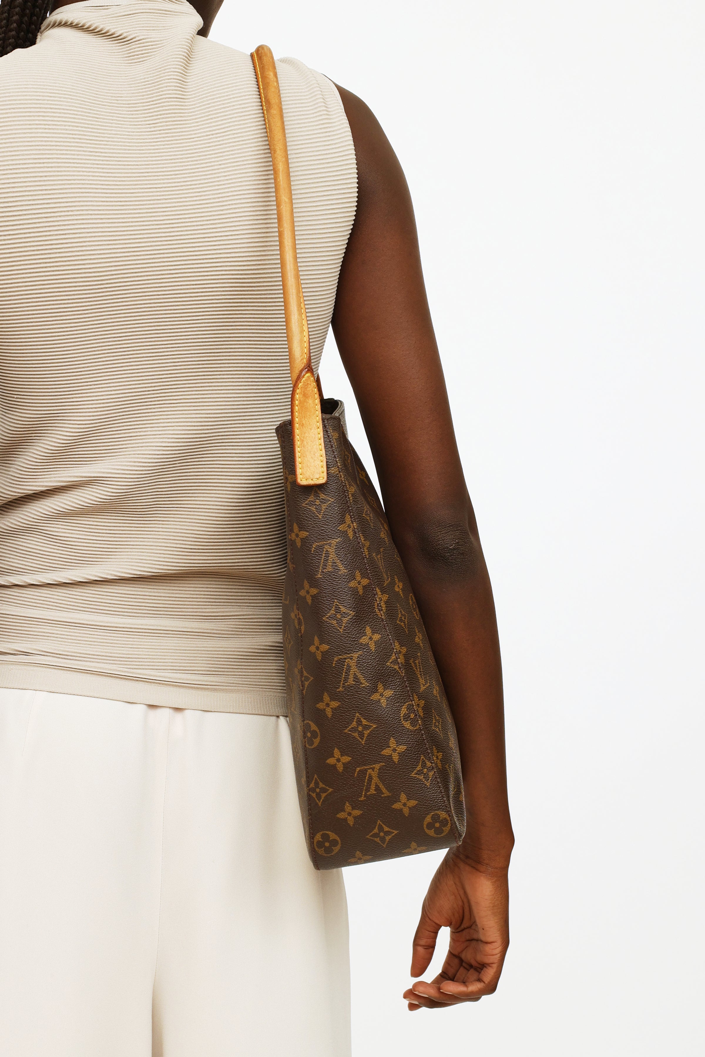 Louis Vuitton Monogram Looping PM - Brown Shoulder Bags, Handbags -  LOU824670