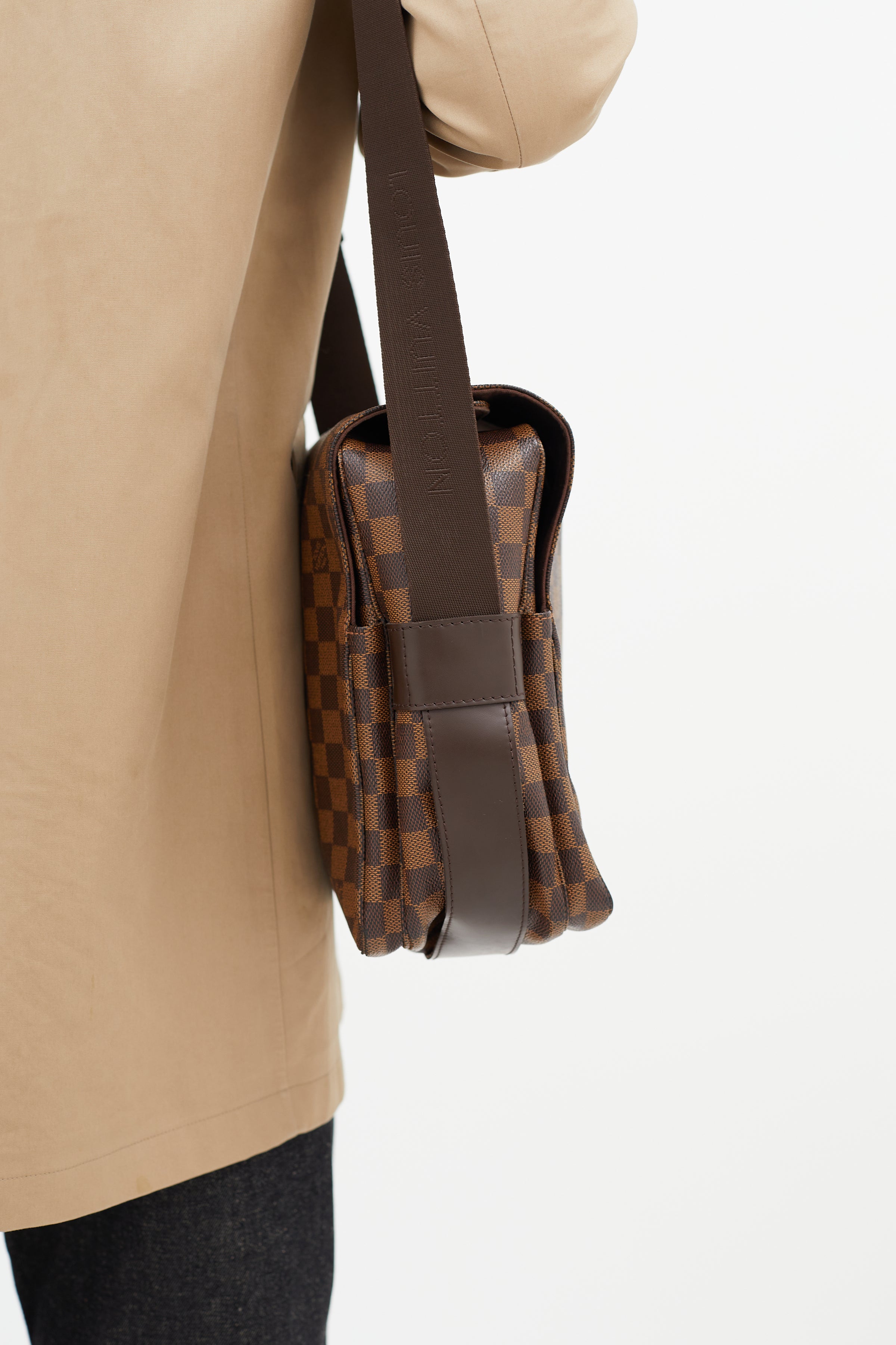 Louis Vuitton Naviglio Brown Cloth ref.1016042 - Joli Closet