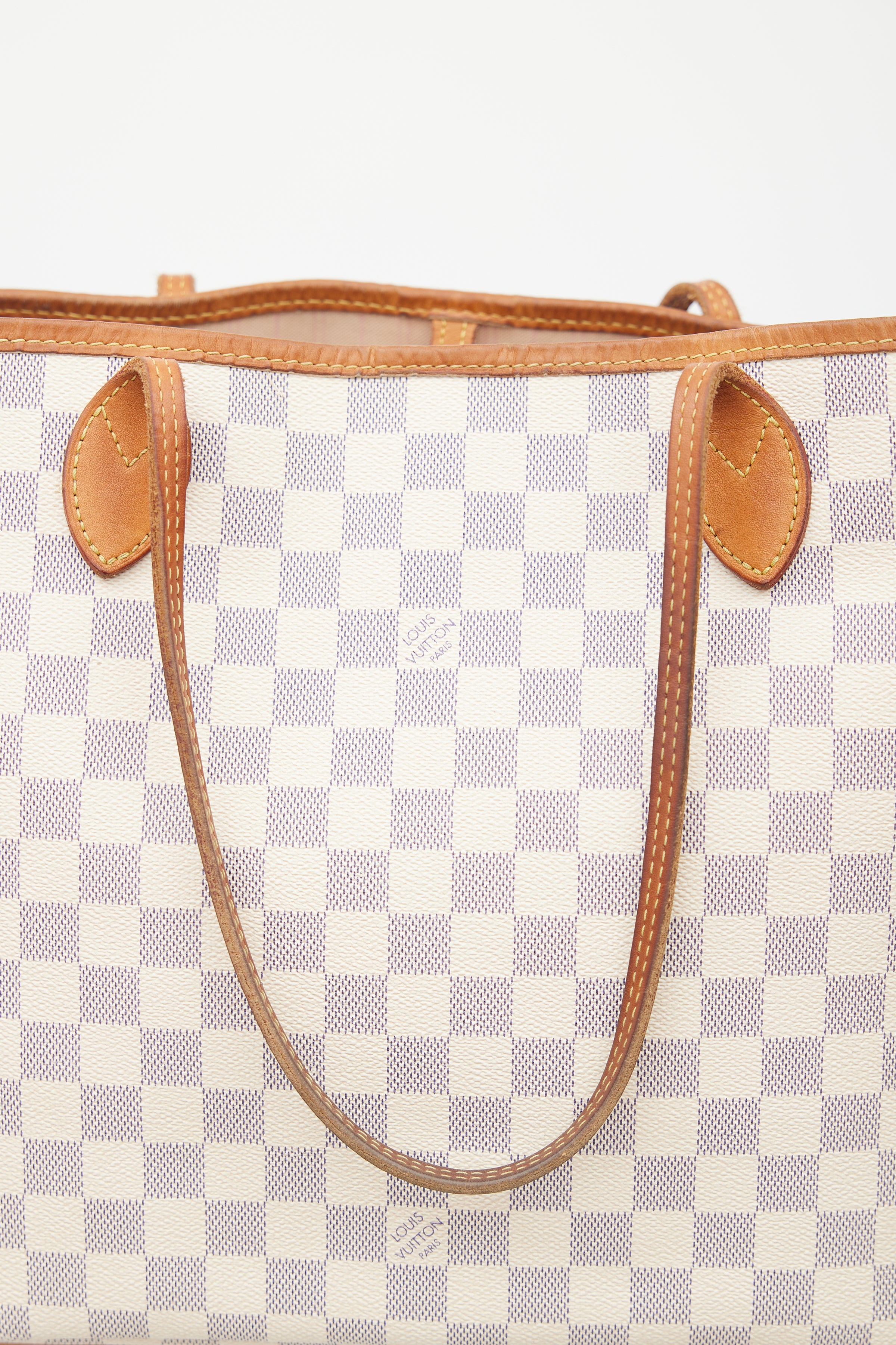 Louis Vuitton Neverfull MM Pink in Coated Canvas with Gold-tone - GB