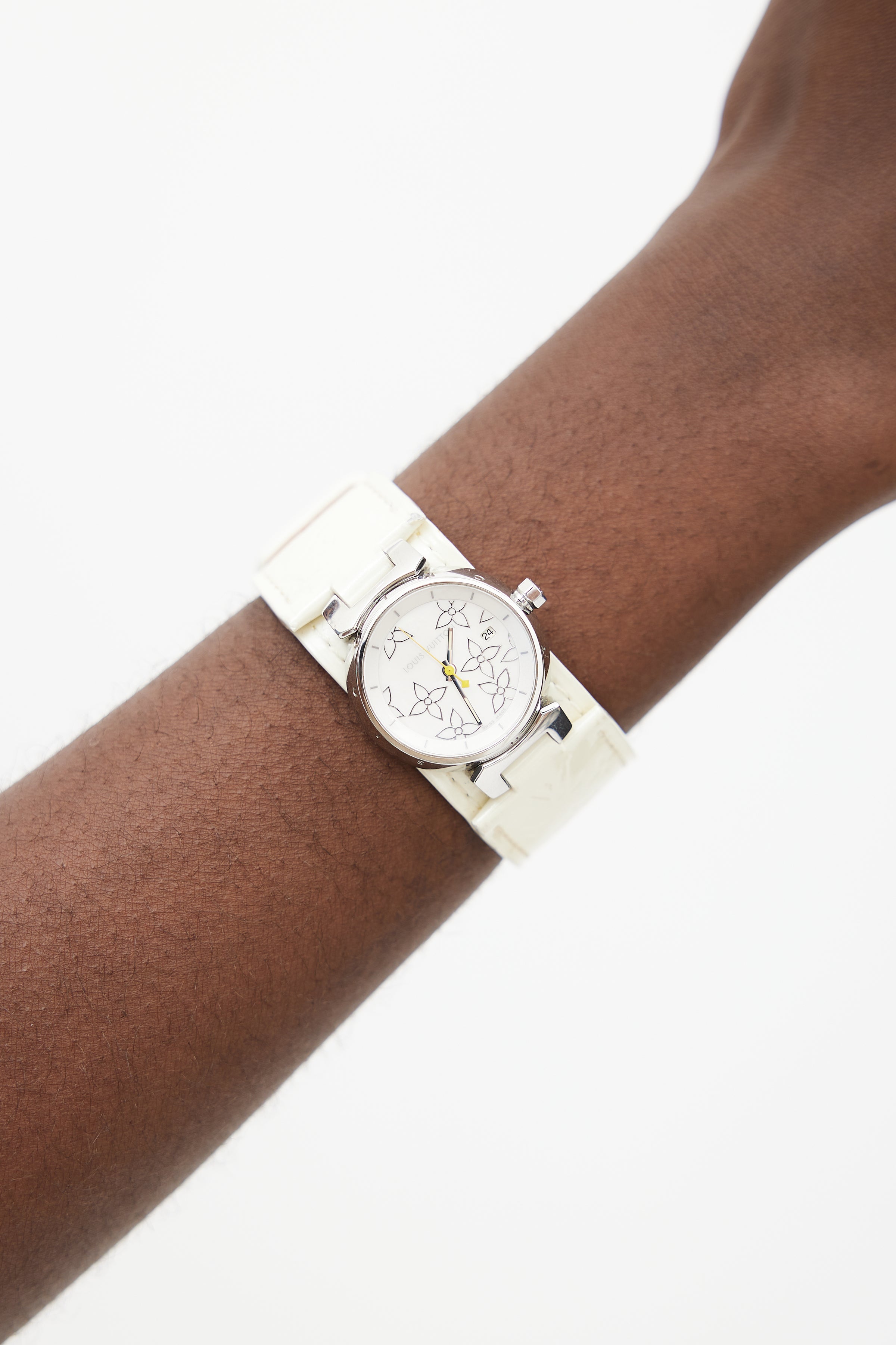 Louis Vuitton // Cream Patent Tambour Watch – VSP Consignment