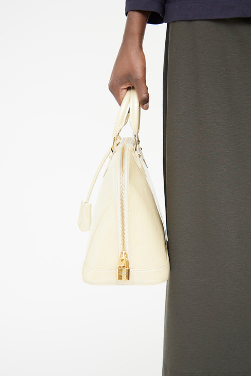 Louis Vuitton 2013 Blanc Coral Vernis Alma PM Bag
