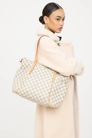 Louis Vuitton 2016 Damier Azur Totally MM Tote Bag