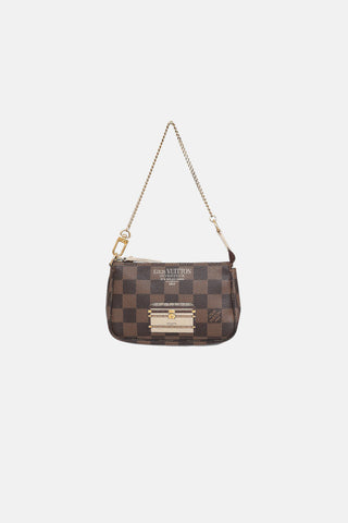 2013 Damier Truck Locks Pochette