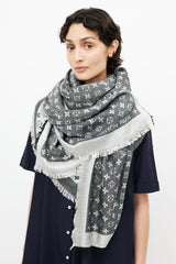 Châle monogram silk scarf Louis Vuitton Grey in Silk - 31640997