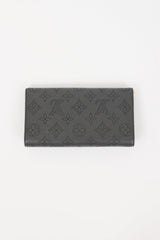 Louis Vuitton Grey Monogram Leather Amelia Mahina Wallet