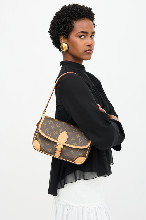 Louis Vuitton Monogram Diane Shoulder Bag