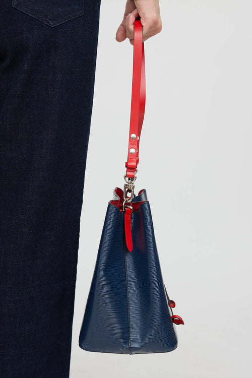 Louis VuittonEpi NeoNoe Bag