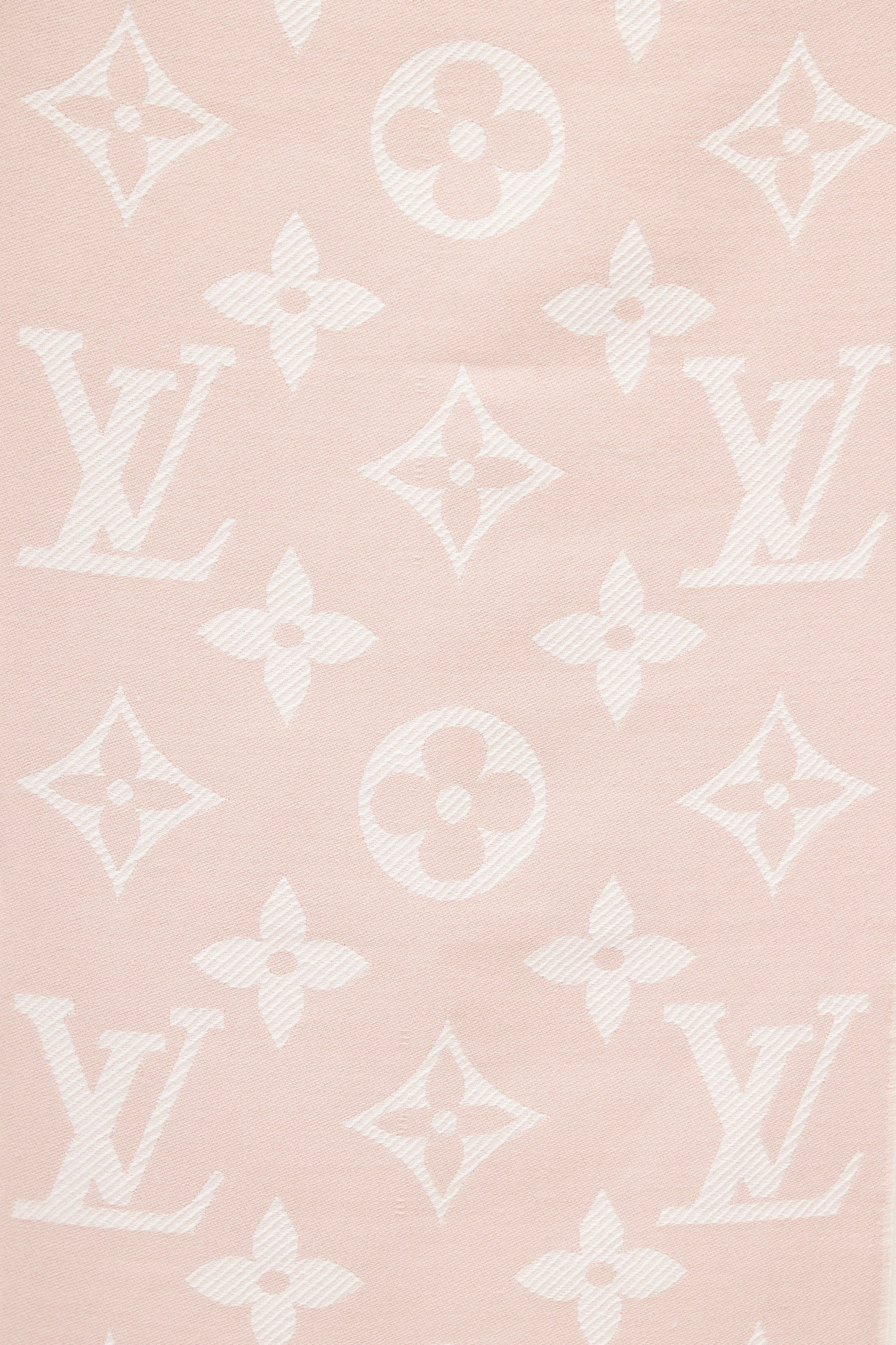 Châle monogram wool scarf Louis Vuitton Pink in Wool - 28298679