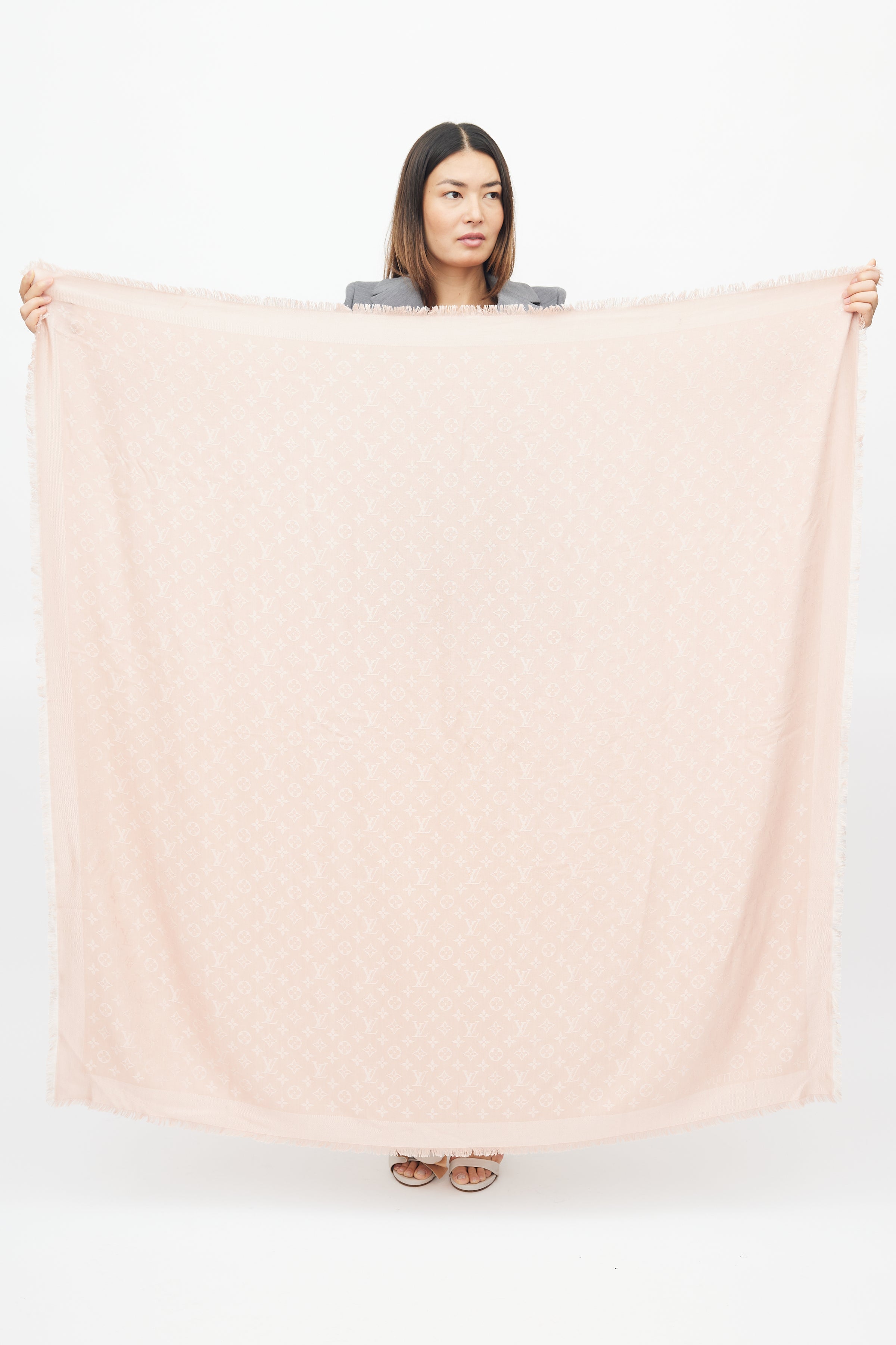 Louis Vuitton // Pink Silk & Wool Monogram Shawl – VSP Consignment
