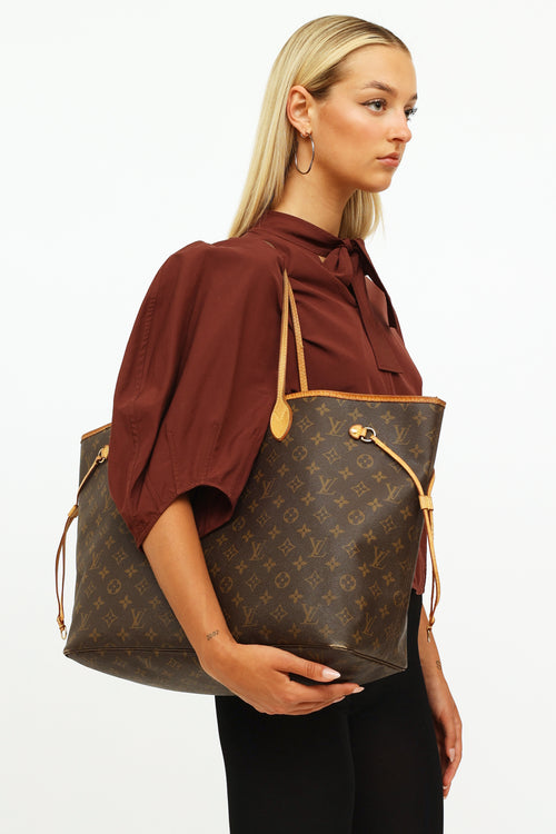 Louis Vuitton Brown Monogram GM Neverfull Bag