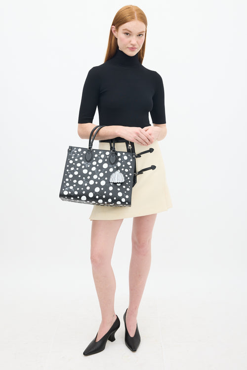 Louis Vuitton X Yayoi Kusama 2023 Black & White Empreinte Leather OnTheGo MM Bag