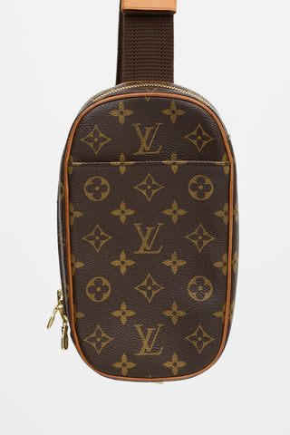 Louis Vuitton 2003 Monogram Pochette Gange Bag
