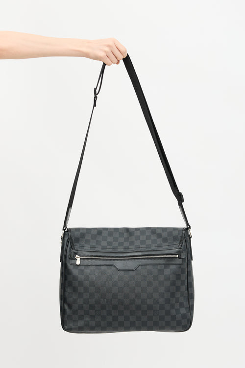 Louis Vuitton 2008 Damier Graphite Daniel MM Messenger Bag