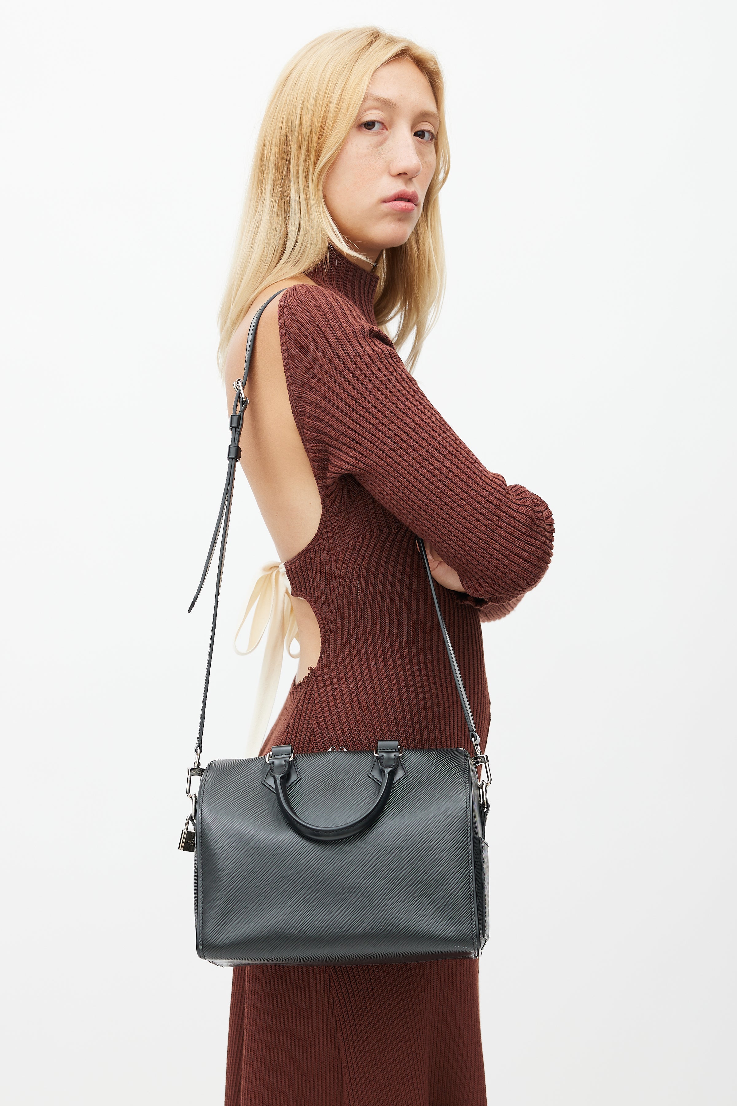 Speedy bandoulière leather handbag Louis Vuitton Black in Leather
