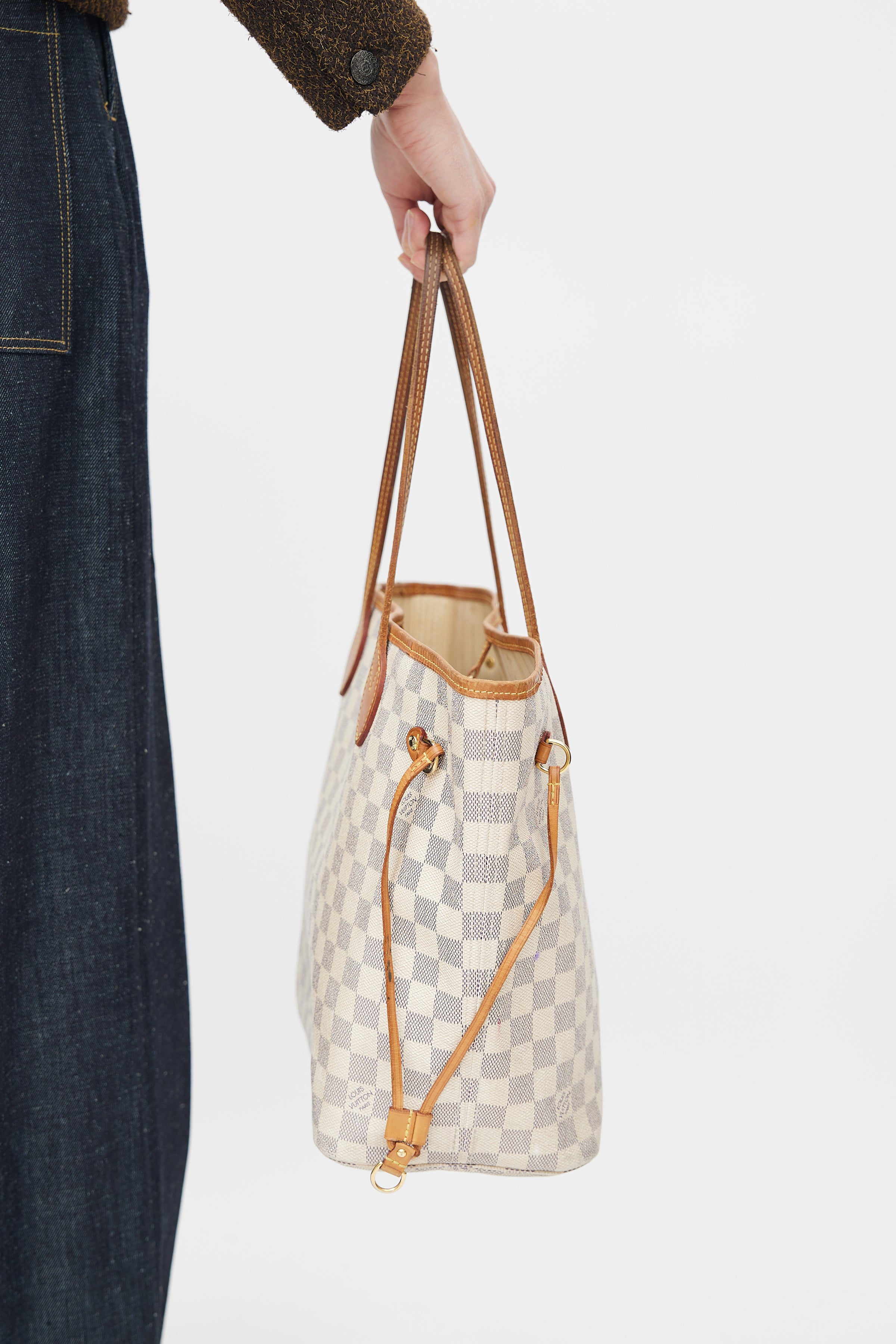 Louis Vuitton // Cream Damier Azur Neverfull MM Shoulder Bag – VSP  Consignment