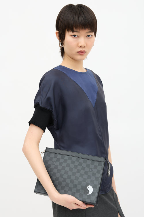Louis Vuitton Damier Graphite Pochette Voyage MM Clutch